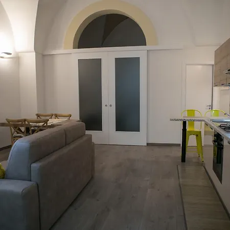 Miklu Luxury * Lecce